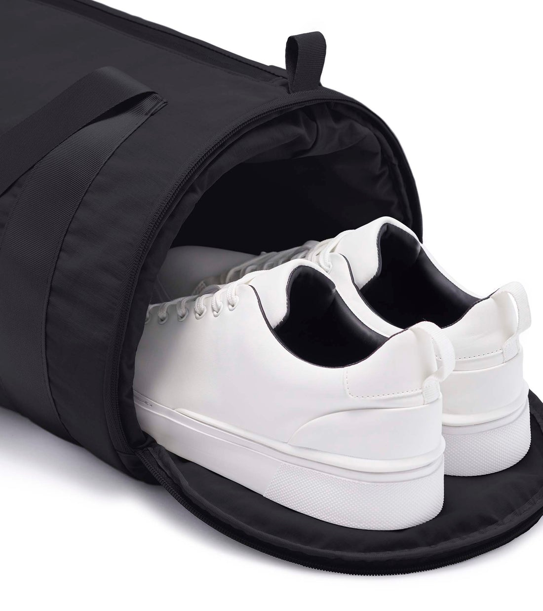 Notabag_Duffel_Black_stylish_sports_shoes_storage.jpg