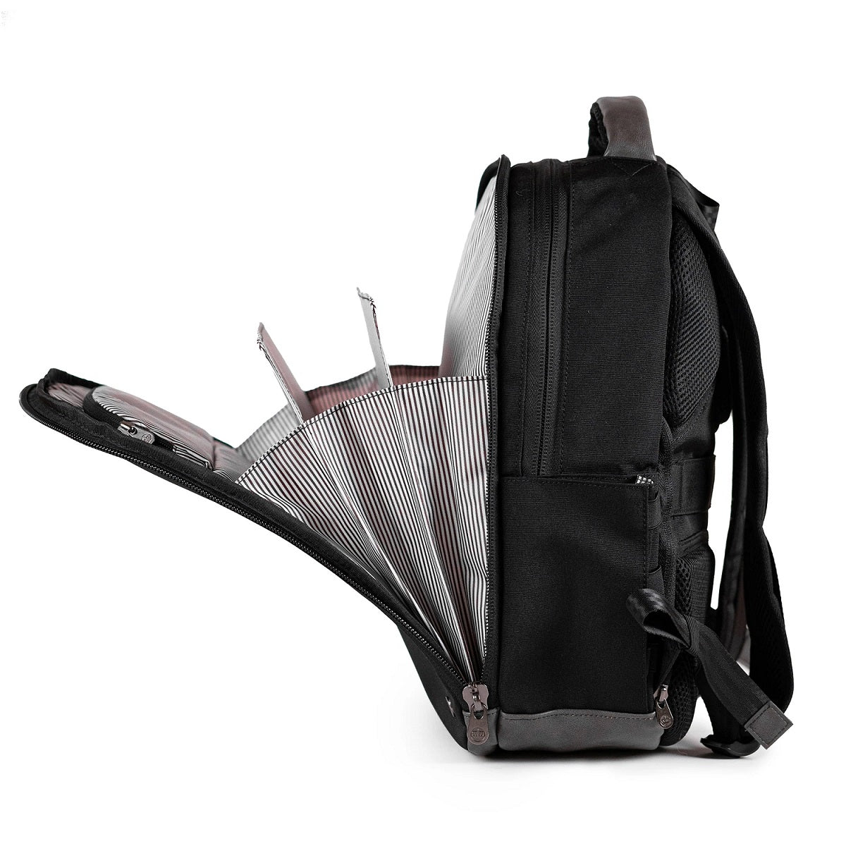 PKG_DURHAM_commuter_backpack_black_grey_document_organizing_ae38c4b6-0d14-4c71-bad2-d82d3d3584cd.jpg