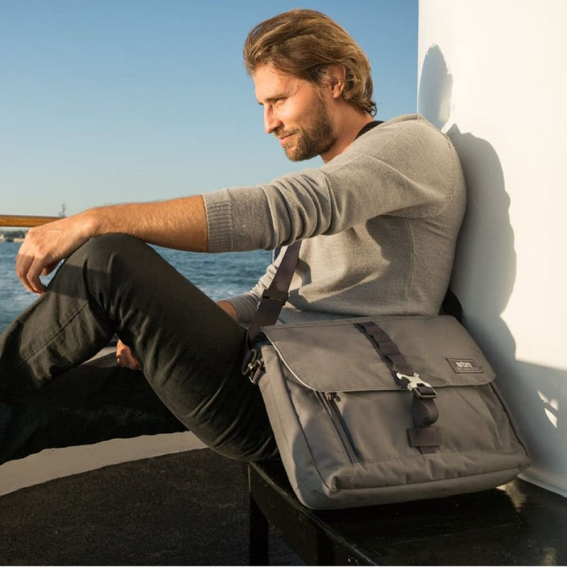 Stm clearance shoulder bag