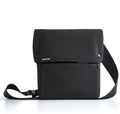 bluelounge_sling_bag_black_03.jpg